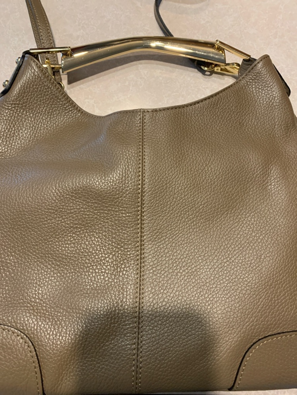 Vera Pelle Classic Taupe Leather Shoulder Bag with Gold Accent